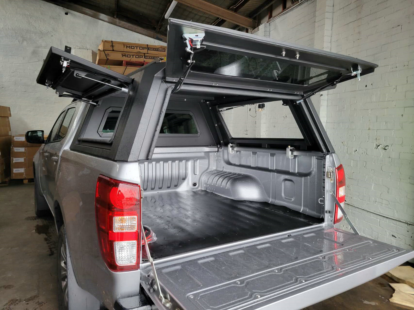 MW Aluminium Tub Canopy – Dual Cab - Image 5