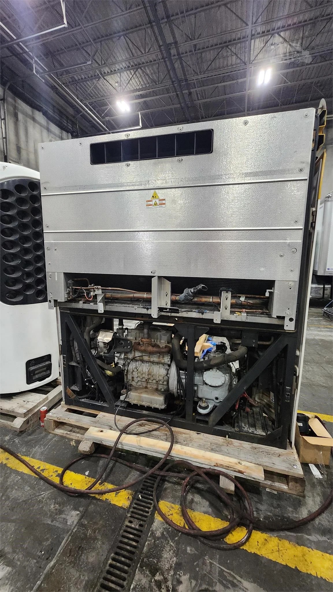 Buy X4 7500R Refrigeration Units Online - Image 6