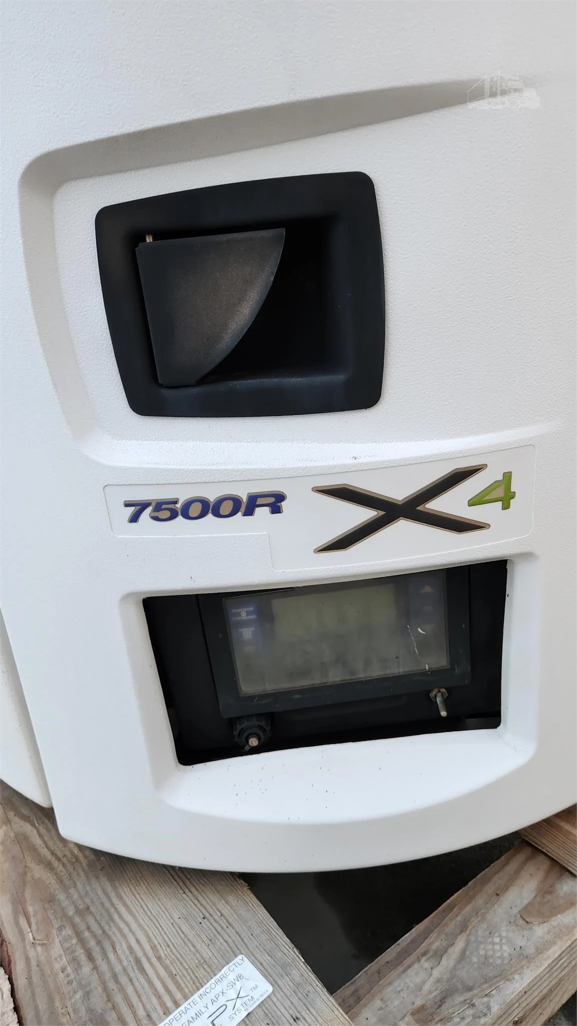 Buy X4 7500R Refrigeration Units Online - Image 2